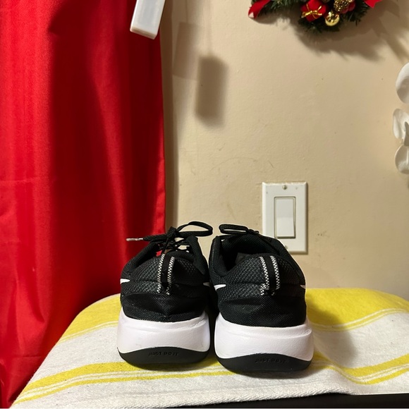 Nike City Mens Running Shoes - Picture 3 of 5